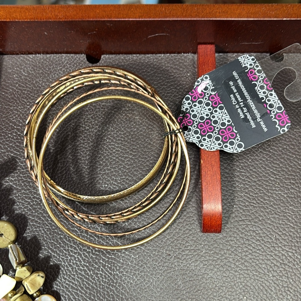 Jewelry NWOT - Picture 2 of 4